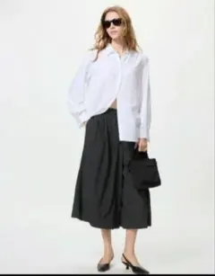 (UNIQLO）ナイロン ワイドシルエット クロップドパンツ