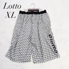 ロット/ハーフパンツ/キューブ柄総柄/LLサイズ/スポーツ/美品✨️のサムネイル