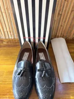 valentino garavani 黒ローファー 25.5cmのサムネイル