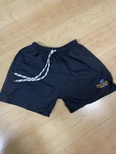 Phuket Thailand 黒ショートパンツ