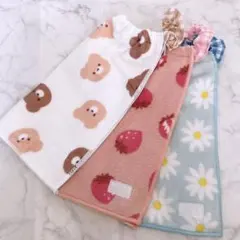 おりこうエプロン くま いちご 花 3枚 ふわふわ エプロン スタイ タオル