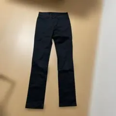 美品　ユニクロ　スキニーデニム ブラック ウエスト58cm