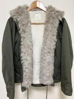 フェイクファー フードジャンパー