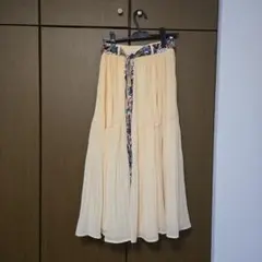 ScoLar　ベルト付きシャーリングシフォンスカート(難あり)のサムネイル