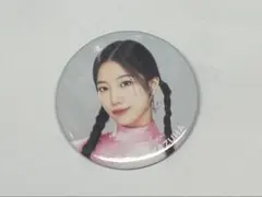 LESSERAFIM KAZUHA ランダム缶バッジ