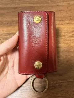 IL BISONTE /イルビゾンテ　レザー キーケース レッド6連