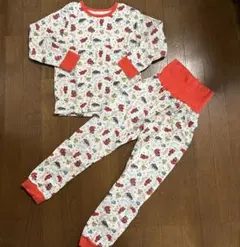 カーズ　ベルメゾン　長袖パジャマ　腹巻き付き　レッド　男の子　綿100%