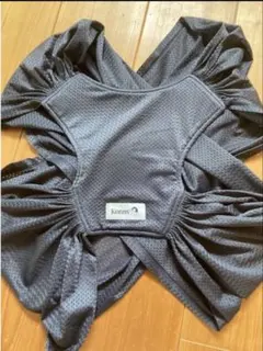 コニー　konnyメッシュ素材 チャコールグレー 抱っこひも XS