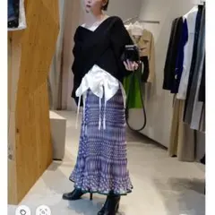 美品 UN3D. アンスリード 3Dバイアスプリーツスカート 定価39,600