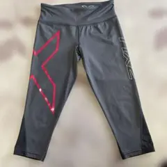 2XU XS クロップドタイツ グレー/レッド