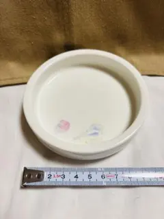 NARUMI ナルミ BoneChina 陶器の白いトレー　灰皿のサムネイル