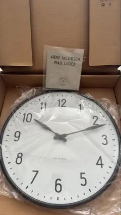 ARNE JACOBSEN Station Wall Clockのサムネイル