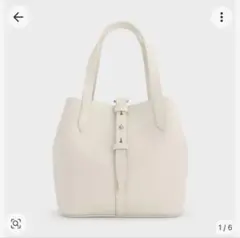Beryl ベリル リサイクルレザーバケツバッグ　クリームのサムネイル