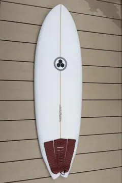 ⭐️美品⭐️JRサーフボード SECOND COUSIN 5’6 ※手渡し限定 ⭐️美品⭐️JRサーフボード SECOND COUSIN 5'6 ※手渡し限定 - メルカリ