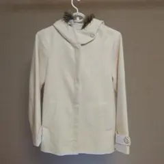 レピピアルマリオ　女児　フード付きコート