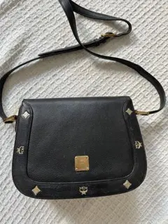 希少　MCM オールレザーショルダーバッグ　スタッズ　金具　ヴィンテージ　y2kのサムネイル