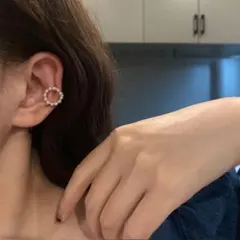 イヤーカフ　イヤリング　両耳　パール　フープ　わたナギ　小ぶり　上品　大人女子