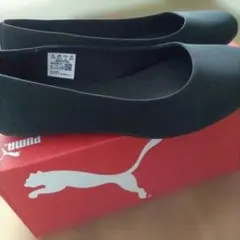 PUMA ブラック フラットシューズ SOFTFOAM+のサムネイル