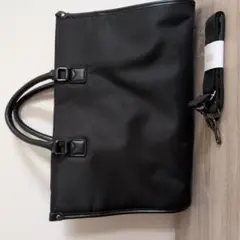 ブラックビジネスバッグ