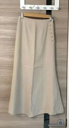 【美品】FRAY ID Aラインスカート サイドボタン付き
