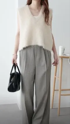 ライトフェザーヤーンショートベスト《前後2WAY》　アイボリー　オールシーズン