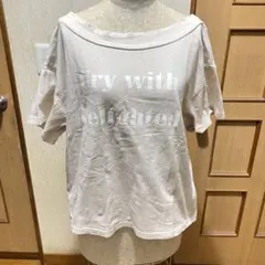 ロゴTシャツ ホワイトベージュのサムネイル