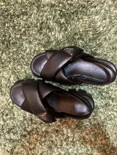 2025年最新】prada ナッパレザーサンダルの人気アイテム - メルカリ