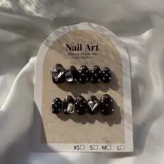 ネイルチップ 黒 ハート キラキラ ハンドメイド