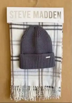 【新品未使用】 STEVE MADDEN ニット帽とマフラーセット