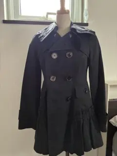 ブラックのBURBERRYブルーレーベルトレンチコートサイズ36
