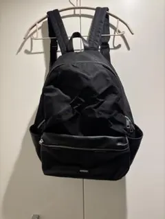 【LOWELL】ブラックバックパック シンプルデザイン
