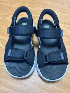 【美品】SKECHERS スリップインズ　ブラック サンダル 26cmのサムネイル