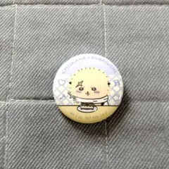 くら寿司缶バッジ　ラッコ先輩