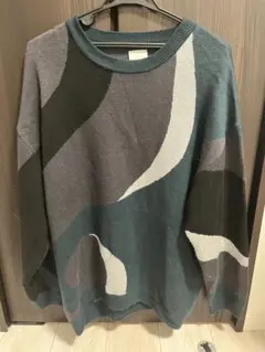 Lui's 抽象パターン オーバーサイズニット