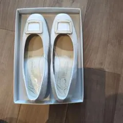 Foot Happy ホワイト フラットシューズ