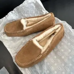 UGG アンスレー　ANSLEY 25cm チェスナット