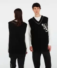 Y-3 ロング丈ベスト　総柄 2025年最新】Y-3 メンズ ベストの人気アイテム - メルカリ