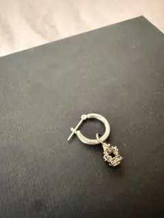 ジャスティンデイビス CACHE CACHE ピアス シャイニー - メルカリ