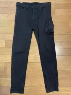 JULIUS ブラック スリム ストレッチ デニムパンツ サイズ1 アーカイブのサムネイル