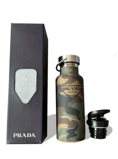 プラダ 水筒 希少デザイン 完売品 新品未使用品 2026年最新】PRADAウォーターボトルの人気アイテム - メルカリ