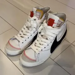 Nike Blazer Mid ホワイト/ブラック ハイカットスニーカー