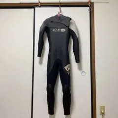 ⭐︎美品⭐︎ 新品未使用セミドライスーツ。 楽天市場】オニール セミドライ（ウェットスーツ｜マリン