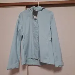 ユニクロ　ブロックテックパーカー　Lサイズ ライトグリーン　新品タグ付き