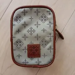 最安値 russet モノグラム柄 本革 ポーチのサムネイル