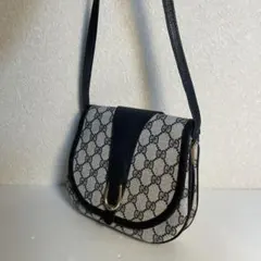 希少 オールドグッチ 3層式ショルダーバッグ GGプラス ネイビー系×黒 希少 オールドグッチ 3層式ショルダーバッグ GGプラス ネイビー系×黒