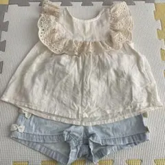 petit main フリル付きトップスとショートパンツセット