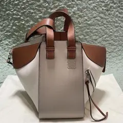 2026年最新】ロエベ ハンモック風の人気アイテム - メルカリ