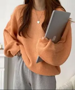 オレンジ リブ編み ニット 長袖