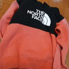 THE NORTH FACE パーカー 黒/赤