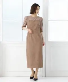 ◉新品◉AIMER エメ　アラベスク調刺繍タイトラインドレスのサムネイル